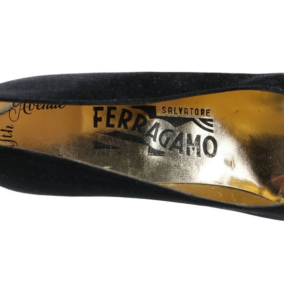 New Vintage Salvatore Ferragamo Pumps Heels Italy Women's 6 Black Dress Formal - Picture 13 of 16